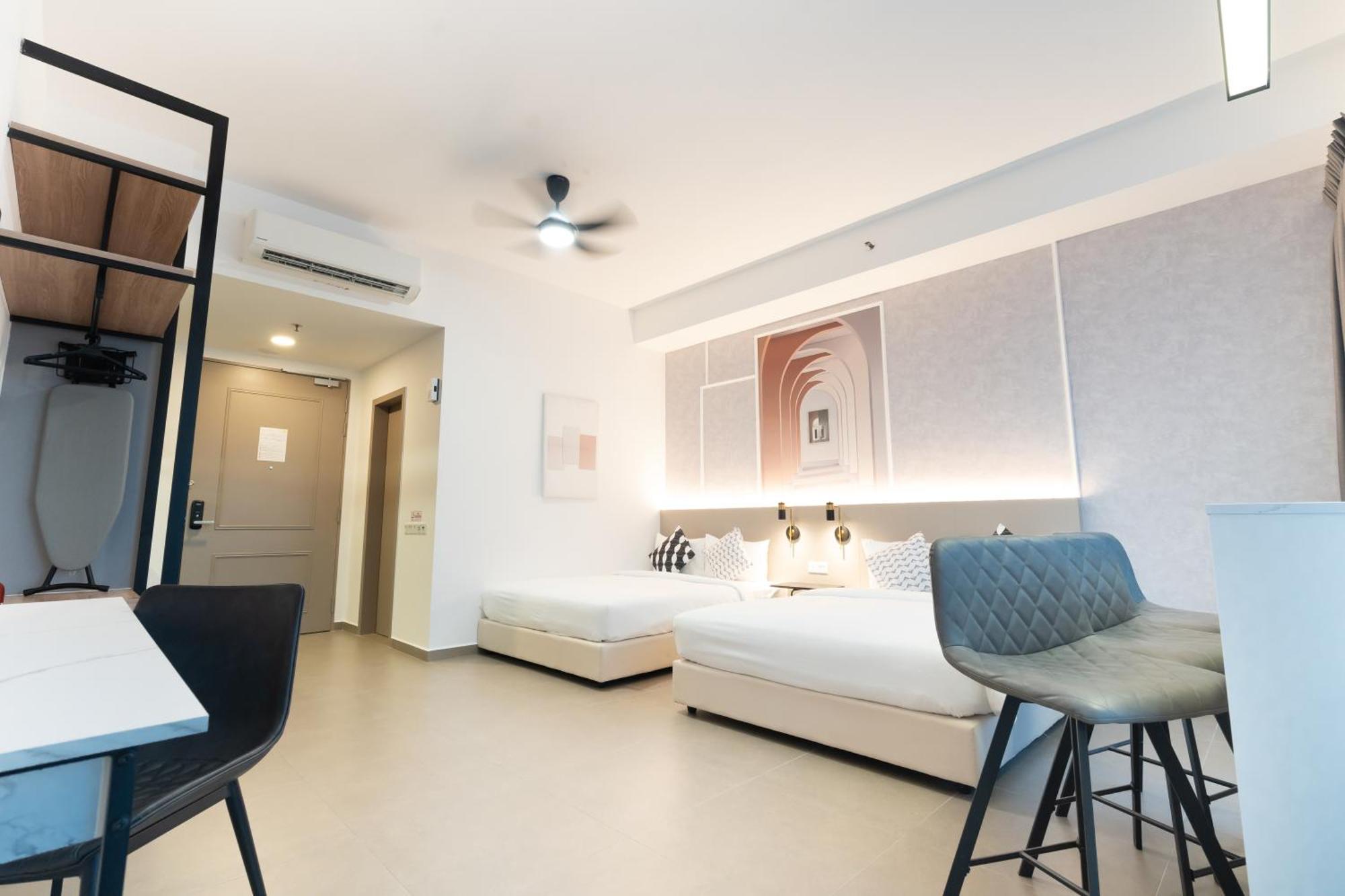 Mossaz Mana-Mana Suites Kuala Lumpur เปอตาลิงจายา ภายนอก รูปภาพ